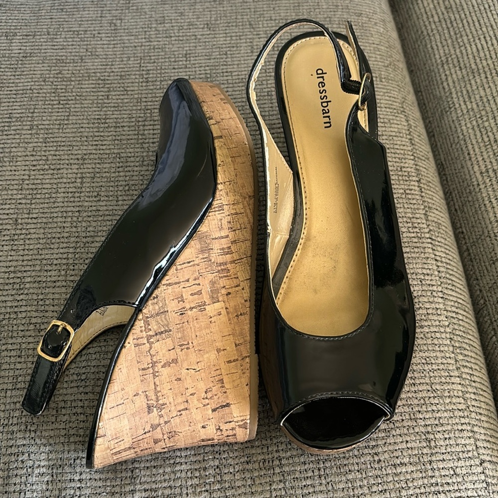 Black peep toe wedges